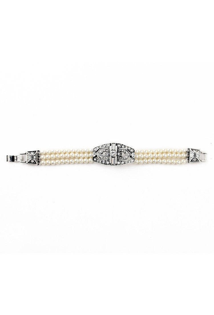The Astoria Pearl Bracelet