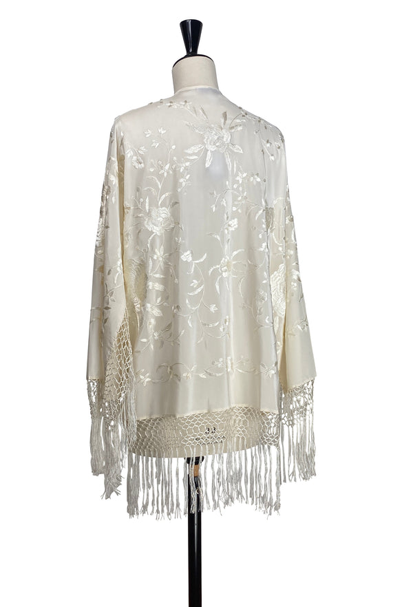 The 1920's Oriental Piano Silk Embroidered Flamenco Lounging Jacket - Vanilla Crème