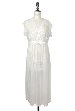 The Lisbeth Dressing Gown - Ethereal White The Deco Haus