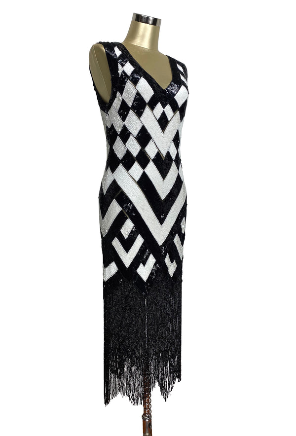1920s Style Art Deco Flapper Fringe Party Dress - La Bande - Black White