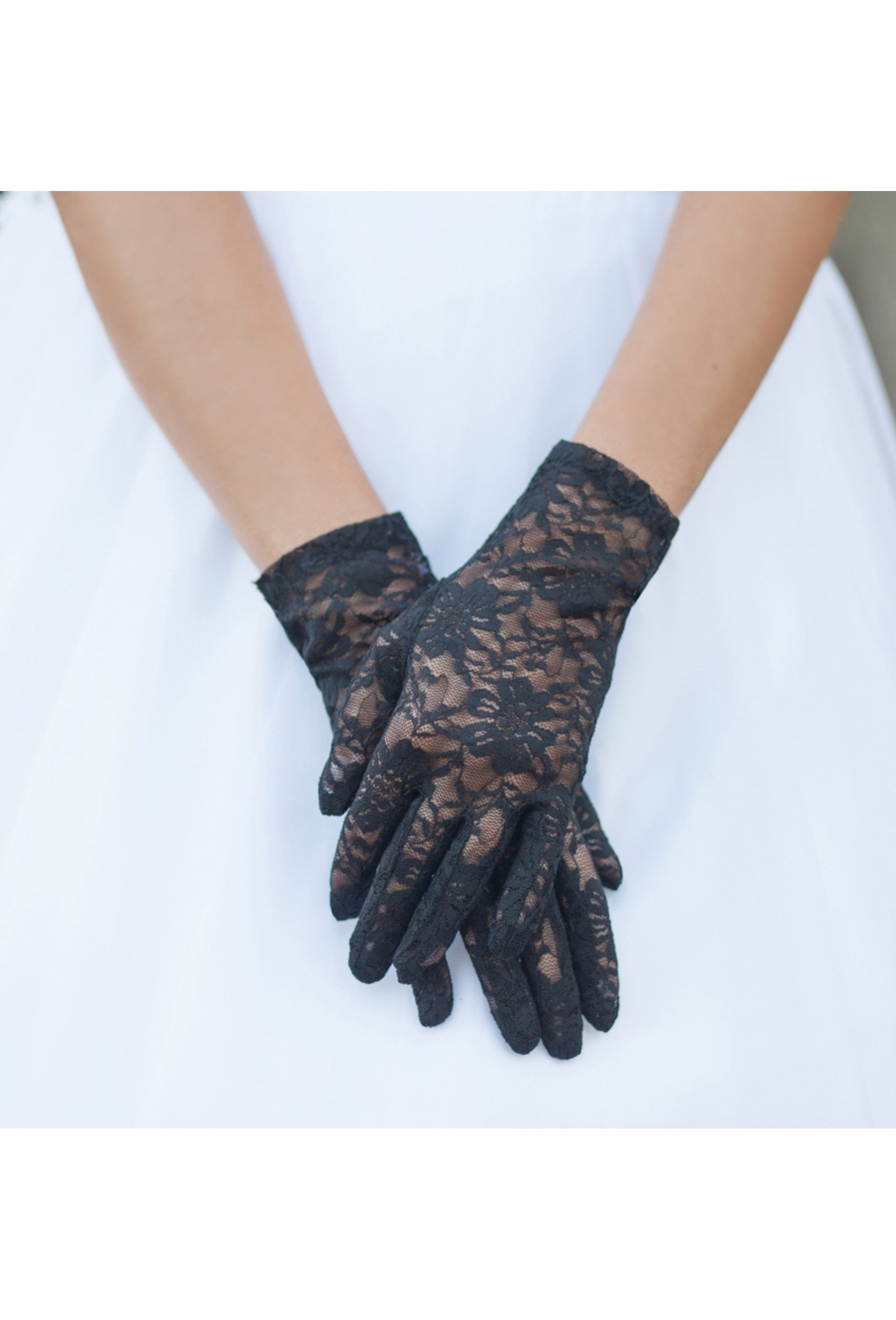 The Victorian Lace Vintage Driving Glove - Black The Deco Haus